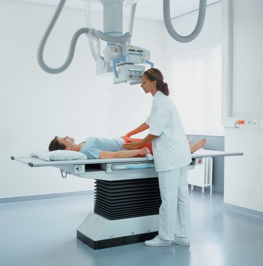 Рентгенографическая диагностика костей ноги: для чего проводится, достоинства процедуры