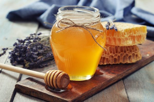 Мёд как ингредиент питательной маски